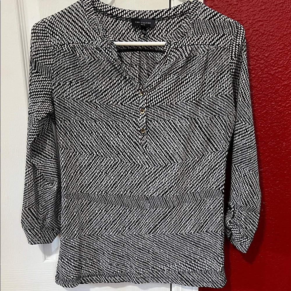 LOFT Black and White Patterned Blouse
